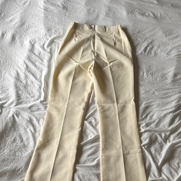 Chic Women's Linen Summer Set - Picture 5 of 6